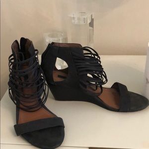 Black strappy sandals low wedge heel